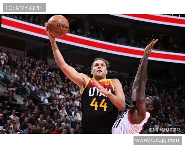 博格斯与乔丹的传奇对决:篮球历史上的巅峰时刻与影响力分析 博格斯与乔丹的传奇对决:篮球历史上的巅峰时刻与影响力分析